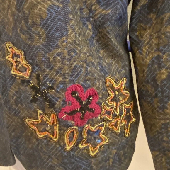 Chico’s Mottled Stretch Denim Jacket Sequin Floral - Picture 6 of 12